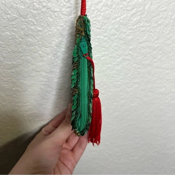 Vintage Beaded Sequin Christmas Tree Coin Purse Ornament w/ Tassel and Zipper - Picture 2 of 6